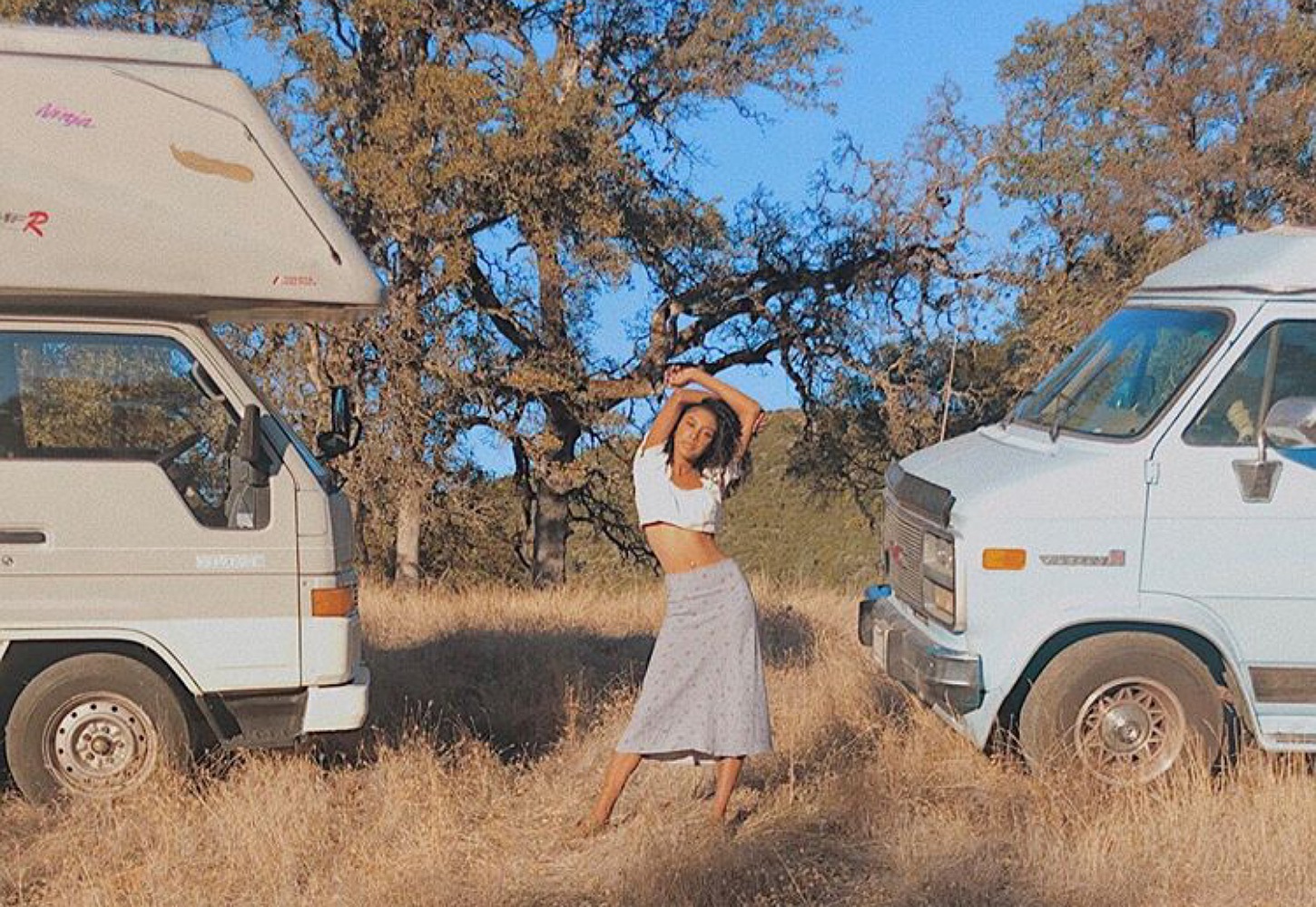 Jennelle Eliana who lives in a van with her snake acquires new home – a