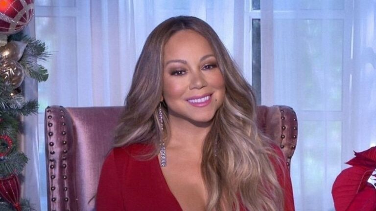 Headshot of Grammy-winning singer Mariah Carey